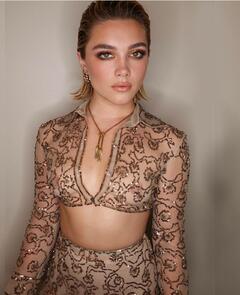 Florence Pugh see through to tits at Valentino Dinner Portraits - October 2022