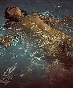 Jasmine Shogren fully nude in a water