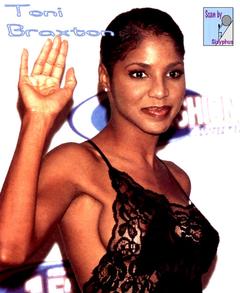 Toni Braxton see through to nipples