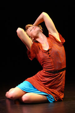 Claire Danes looking sexy