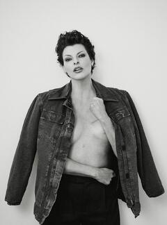 Linda Evangelista braless for Zeit Magazine - February 2024