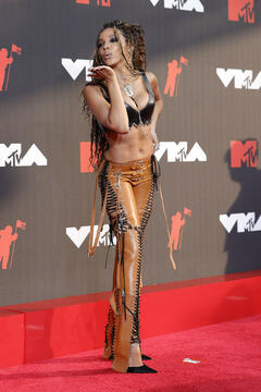 Tinashe - 2021 MTV VMAs in Brooklyn