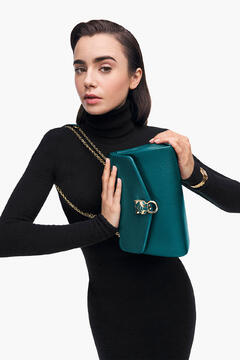 Lily Collins - Panthere de Cartier Chain Bags, 2022