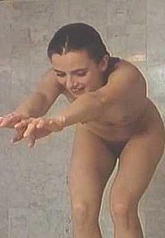 Amanda Ooms fully nude in Ginevra