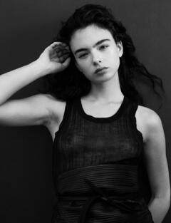 Deva Cassel - Re-Edition Magazine SS 2025