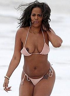 Sundy Carter  nackt
