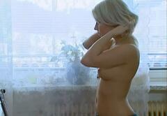 Katerina Isabela Gazarkova topless at Strazce dusi
