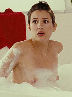 Louise Monot naked in bathtub in Girl on A Bicycle