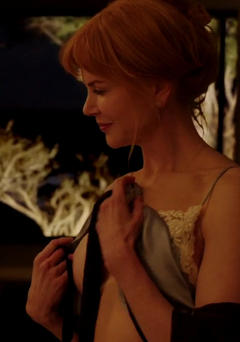 Nicole Kidman shows her nude tit in Big Little Lies