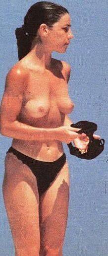 Paola Turci nude tits paparazzi photo