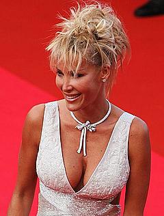 Ophelie Winter sexy cleavage at premiere