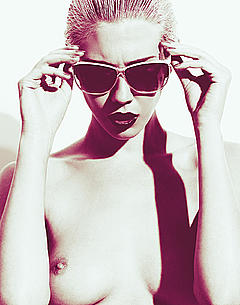 Leah Hibbert nude tit