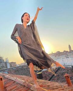 Angelina Jolie impromptu Venice photoshoot for British Vogue - August 2021