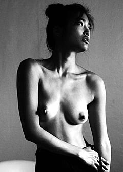 Stephanie Shiu topless