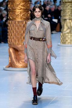 Kaia Gerber runway at Chloe fashion show in Paris