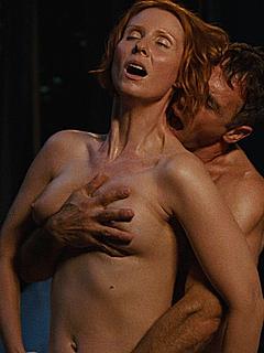 Redhead Cynthia Nixon in sex scene from Sex and the City