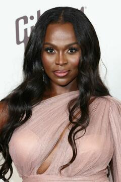 Yetide Badaki at The Art of Elysium's 2024 Heaven Gala in Los Angeles - January 2024