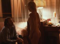 Angela Kinsey fully nude at Half Magic