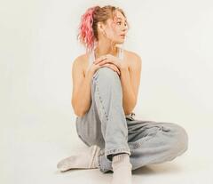 DeVore Ledridge - Lindsey Ruth photoshoot - January 2022