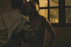 Emma Giegzno topless at Hanba