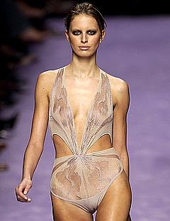 Karolina Kurkova see through runway image