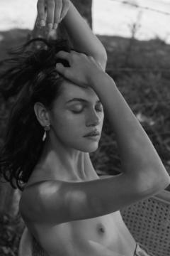 Zhoe Trotter topless by Ming Nom Chong