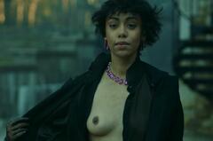 Tereza Diuro shows her bare tit at Zhar