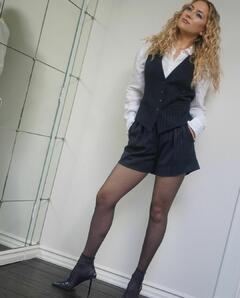 Kate Hudson press photoshoot by Sophie Lopez - February 2022