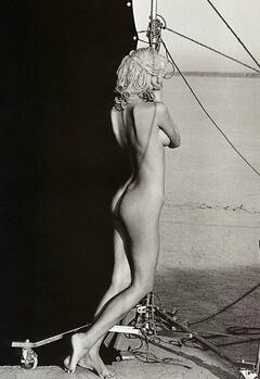 Eva Herzigova posing naked