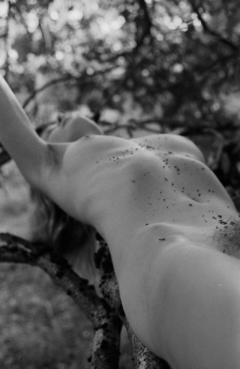 Kate Dyakonova naked in nature