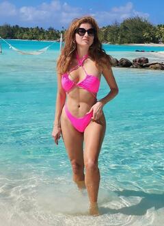 Blanca Blanco - Spotted relaxing in a pink bikini at St. Regis in Bora Bora