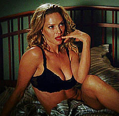 Uma Thurman playing for keeps