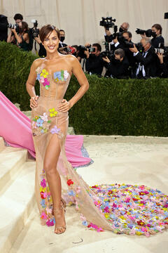 Irina Shayk sexy at the Met Gala in New York