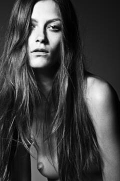 Marlena Szoka topless by Daniele Rossi