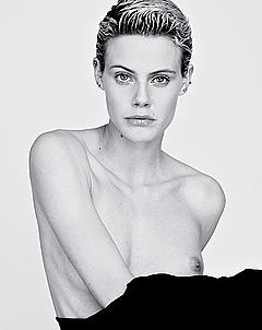 Ehren Dorsey topless