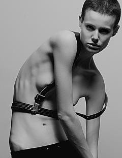 Ehren Dorsey nude tits photo