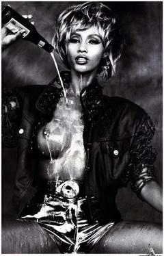 Supermodel Iman nude tit