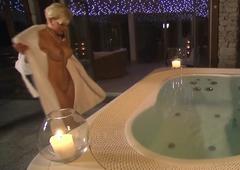 Melanie Muller nude at Der Bachelor