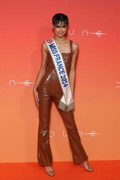 Miss France 2024 Eve Gilles - Dune part two Premiere in Paris - February 2024