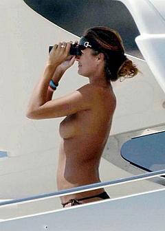 Alena Seredova topless on a yacht