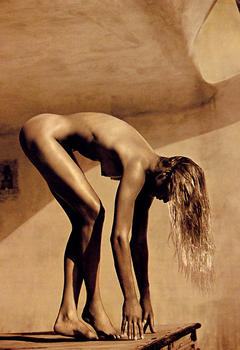 Gabrielle Reece fully nude photo