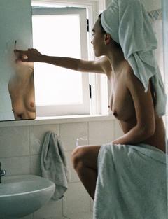 Zoe Cross nude tits in a bathroom