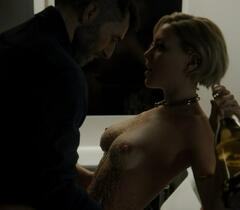 Madeleine Knight wet and naked at Love, Death & Robots