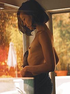 Nicole Branch topless