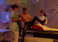 Anne Marivin topless in Sous la peau