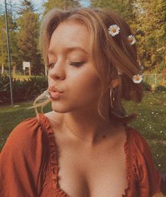 Jade Pettyjohn in nature for Shirani Golan photoshoot 2019