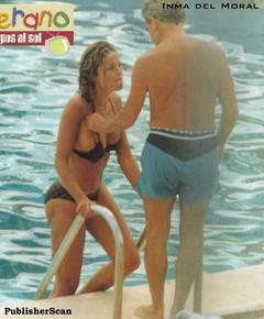 Inma del Moral tit slip paparazzi photo