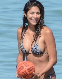 Pia Miller in bikini