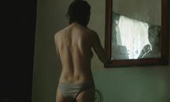 Tessa Ia topless at Camino a Marte