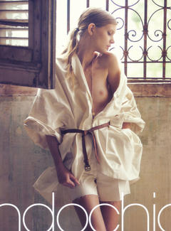 Mathilde Frachon topless